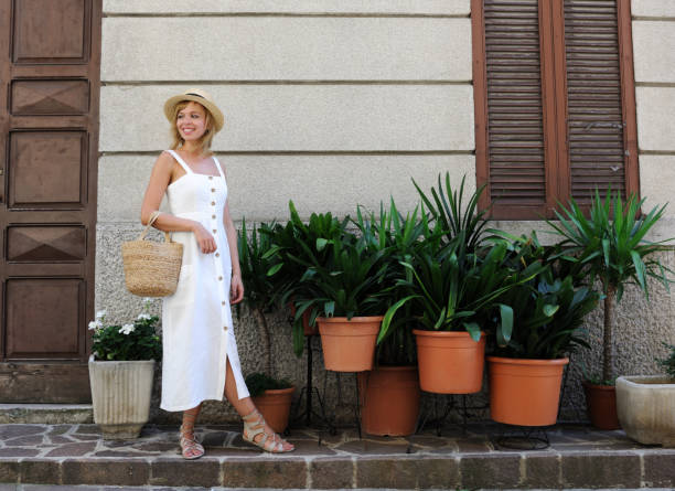 Unde găsești rochii lungi elegante în România