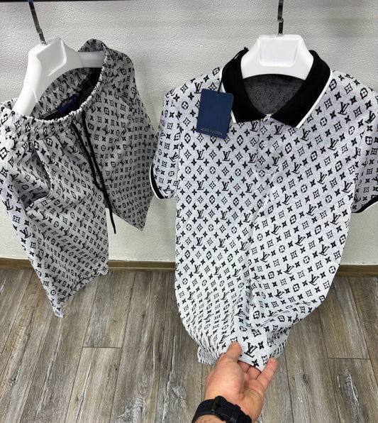 Hawaiian shirt and shorts set